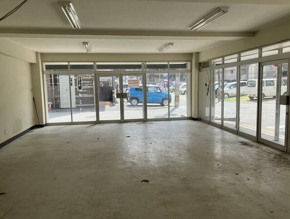 ｼﾝﾄﾁ、ﾅｲﾝﾃﾗｽ⑦