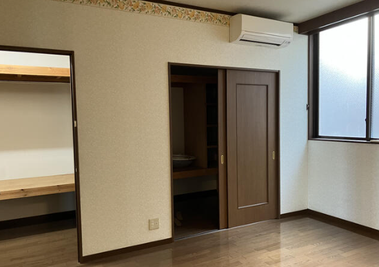 シントチ、府内アフリカビル⑪